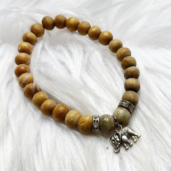 Elephant Beaded Stretchy Bracelet Brown and Silver One Size - Picture 3 of 4